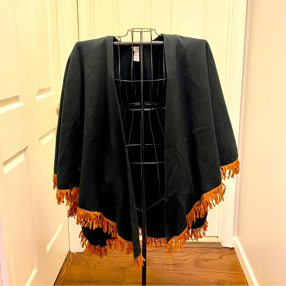 Fleece Poncho Fringe